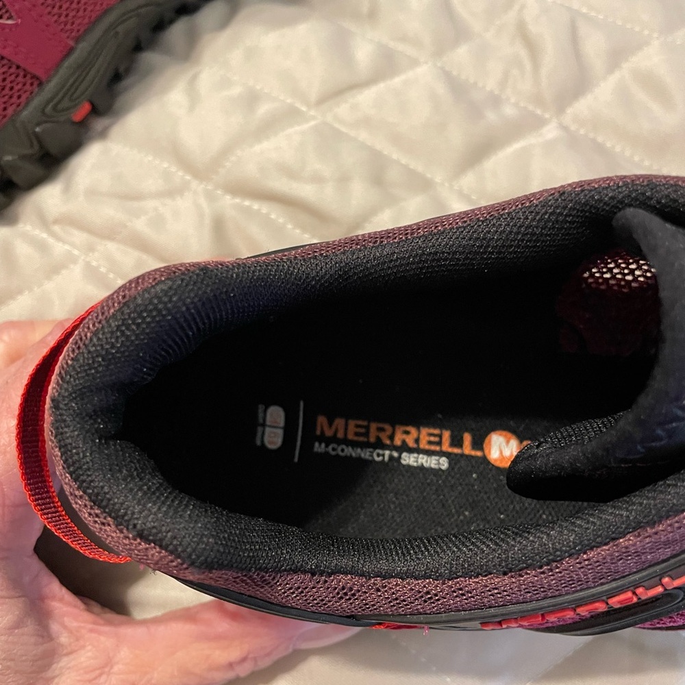 Women's Red and Black Athletic Shoes Merrill’s - Picture 4 of 6